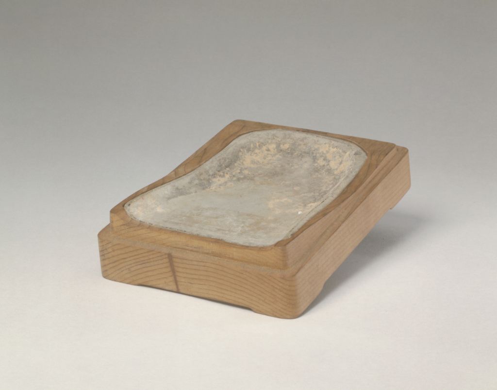 图片[1]-Dustpan shaped pottery inkstone-China Archive